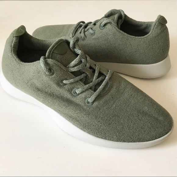 allbirds Other - Allbirds wool runners sneakers mens olive green 13